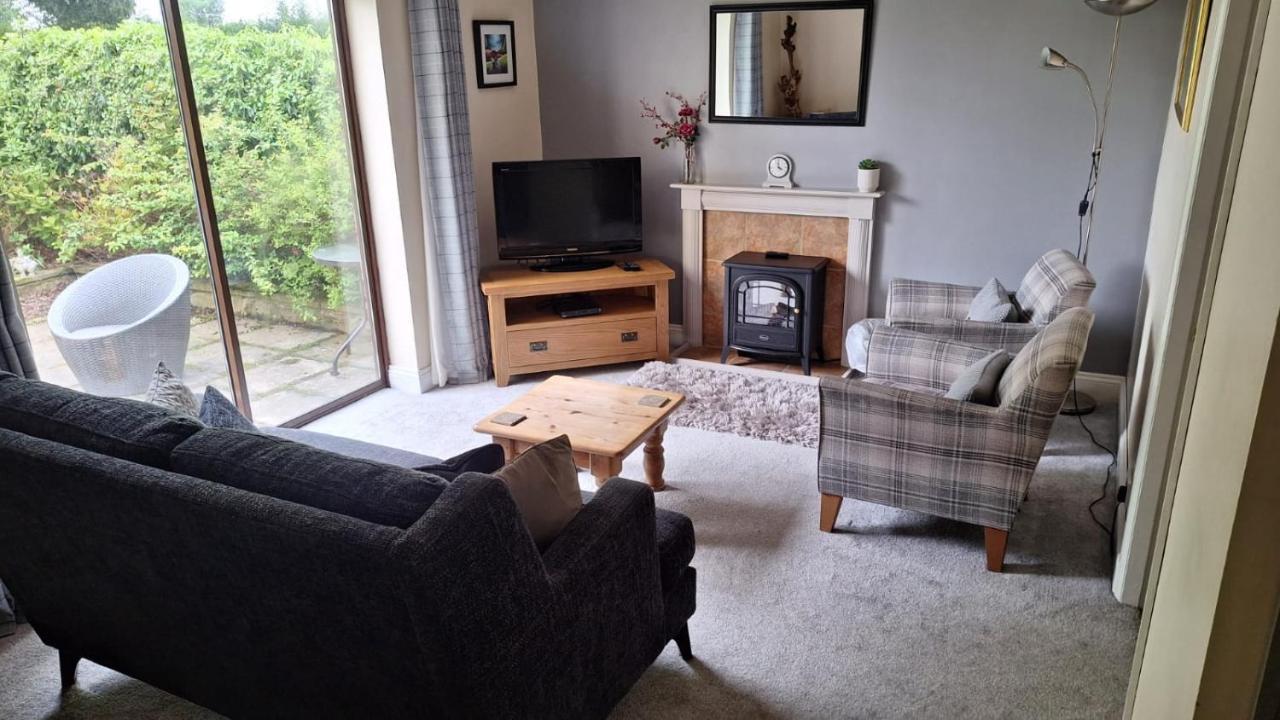 Osprey Meadow Holiday Cottages Бидейл Екстериор снимка